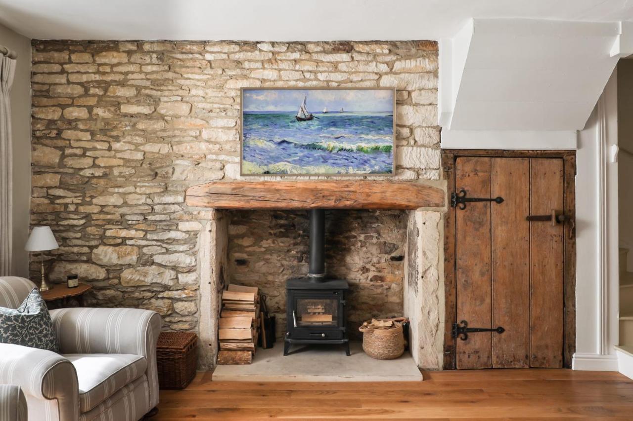 Coombers Mead Cottage Тетбери Экстерьер фото